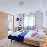 Lägenhet Nv Seaview 3