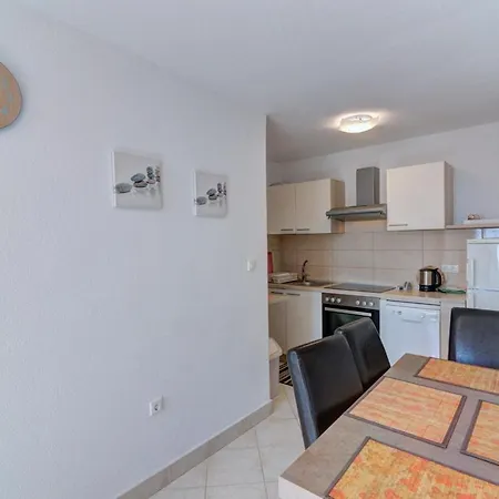 Nv Seaview 3 Novi Vinodolski
