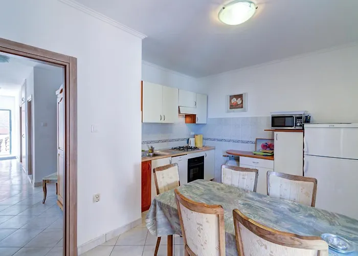 Nv Seaview 3 Apartment